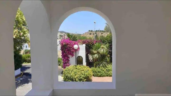 Apartament Urb Jardines De Sotogrande Duplex, 120 M2 Zewnętrze zdjęcie