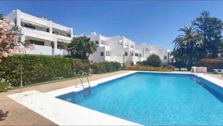 Apartament Urb Jardines De Sotogrande Duplex, 120 M2 Zewnętrze zdjęcie